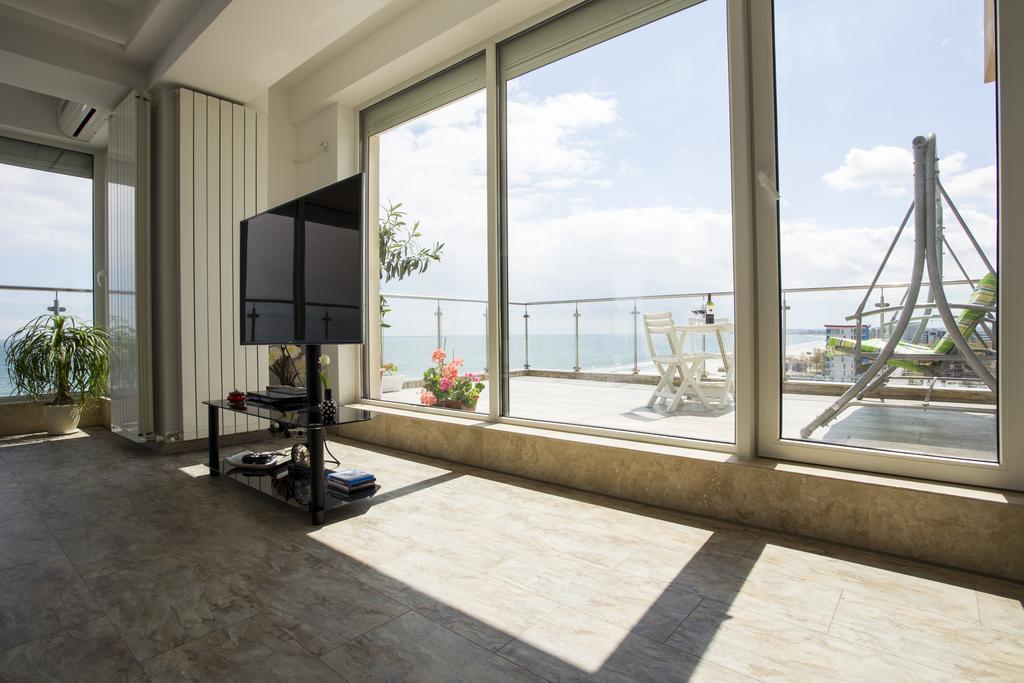 Sea View Penthouse Mamaia Apartment Exterior photo